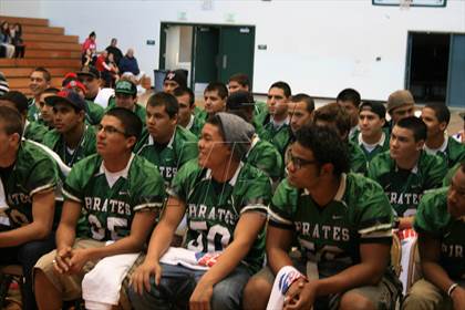 Thumbnail 2 in Oceanside TOC Ceremony photogallery.