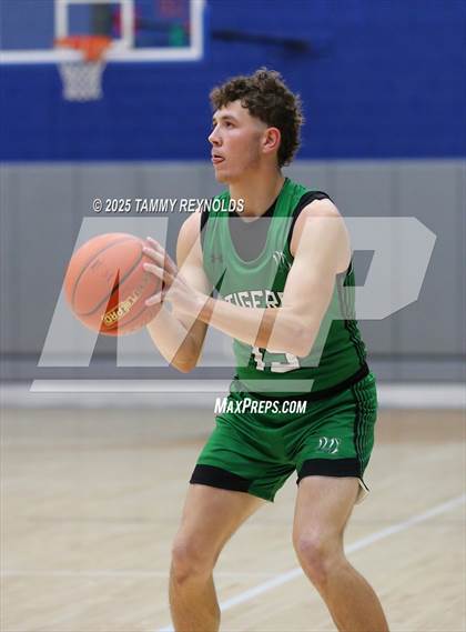 Thumbnail 2 in May @ Perrin-Whitt (UIL 1A D1 Basketball Semi-Regional) photogallery.
