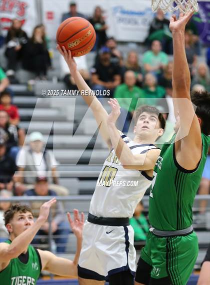 Thumbnail 3 in May @ Perrin-Whitt (UIL 1A D1 Basketball Semi-Regional) photogallery.
