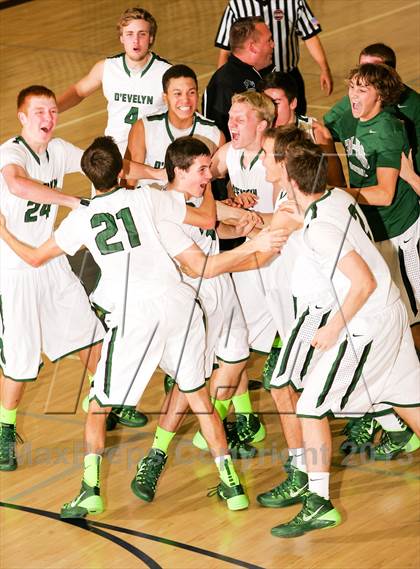 Thumbnail 3 in D'Evelyn vs. Rangeview (Ralston Roundup) photogallery.