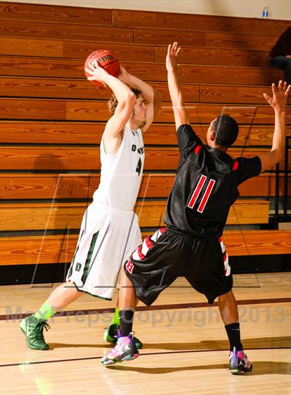 Thumbnail 3 in D'Evelyn vs. Rangeview (Ralston Roundup) photogallery.