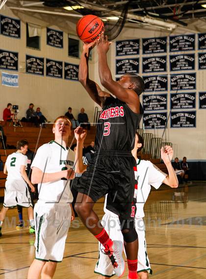 Thumbnail 3 in D'Evelyn vs. Rangeview (Ralston Roundup) photogallery.