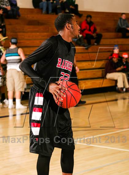Thumbnail 3 in D'Evelyn vs. Rangeview (Ralston Roundup) photogallery.