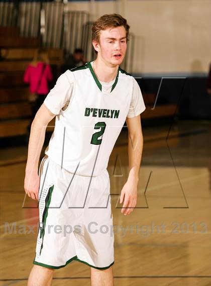 Thumbnail 2 in D'Evelyn vs. Rangeview (Ralston Roundup) photogallery.