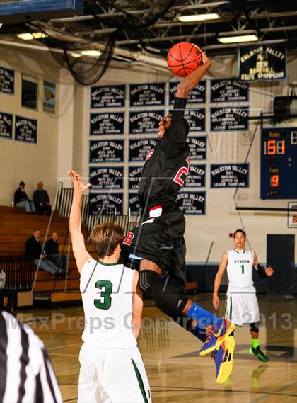 Thumbnail 1 in D'Evelyn vs. Rangeview (Ralston Roundup) photogallery.