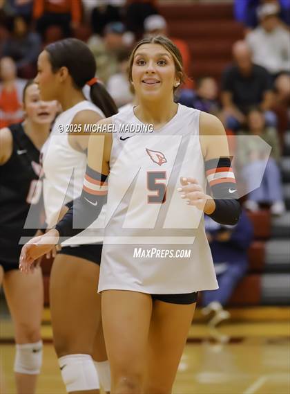Thumbnail 2 in Hardin-Jefferson vs Bridge City (UIL Volleyball 4A Division II Area Playoff) photogallery.