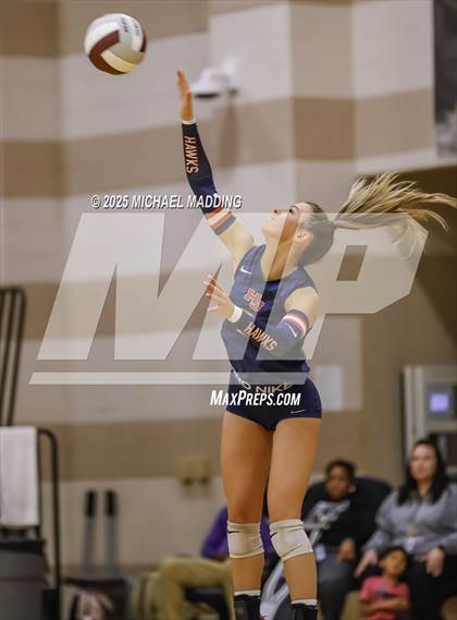 Thumbnail 1 in Hardin-Jefferson vs Bridge City (UIL Volleyball 4A Division II Area Playoff) photogallery.
