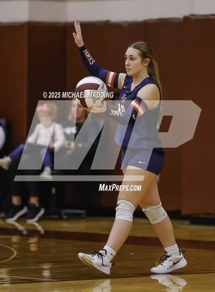 Thumbnail 3 in Hardin-Jefferson vs Bridge City (UIL Volleyball 4A Division II Area Playoff) photogallery.