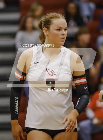 Thumbnail 1 in Hardin-Jefferson vs Bridge City (UIL Volleyball 4A Division II Area Playoff) photogallery.