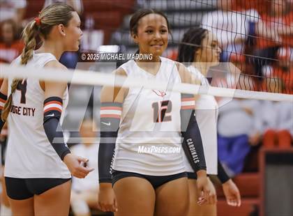 Thumbnail 1 in Hardin-Jefferson vs Bridge City (UIL Volleyball 4A Division II Area Playoff) photogallery.
