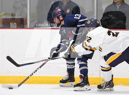 Thumbnail 3 in Kent vs. Trinity-Pawling (Avon Christmas Classic) photogallery.