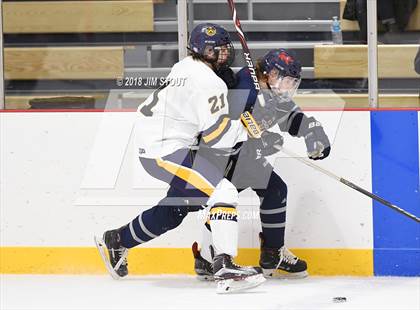 Thumbnail 3 in Kent vs. Trinity-Pawling (Avon Christmas Classic) photogallery.