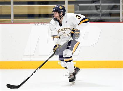 Thumbnail 1 in Kent vs. Trinity-Pawling (Avon Christmas Classic) photogallery.