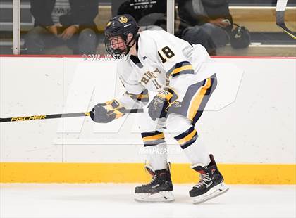 Thumbnail 1 in Kent vs. Trinity-Pawling (Avon Christmas Classic) photogallery.