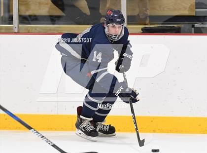 Thumbnail 1 in Kent vs. Trinity-Pawling (Avon Christmas Classic) photogallery.