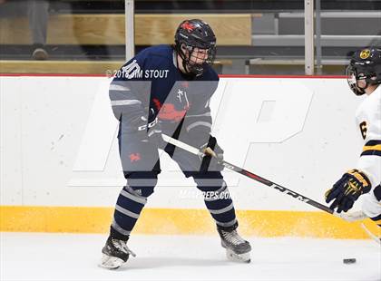 Thumbnail 1 in Kent vs. Trinity-Pawling (Avon Christmas Classic) photogallery.