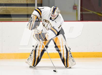 Thumbnail 1 in Kent vs. Trinity-Pawling (Avon Christmas Classic) photogallery.