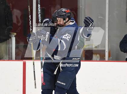 Thumbnail 3 in Kent vs. Trinity-Pawling (Avon Christmas Classic) photogallery.