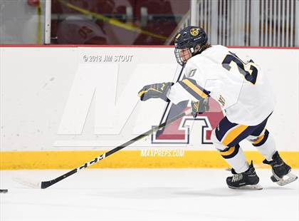 Thumbnail 2 in Kent vs. Trinity-Pawling (Avon Christmas Classic) photogallery.