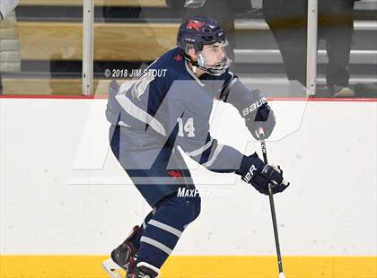 Thumbnail 3 in Kent vs. Trinity-Pawling (Avon Christmas Classic) photogallery.