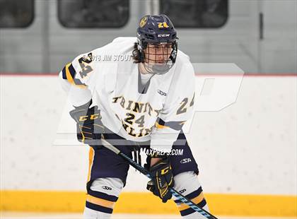 Thumbnail 2 in Kent vs. Trinity-Pawling (Avon Christmas Classic) photogallery.