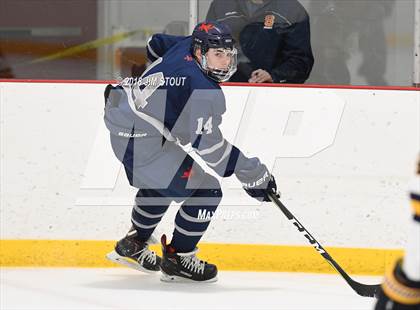 Thumbnail 1 in Kent vs. Trinity-Pawling (Avon Christmas Classic) photogallery.