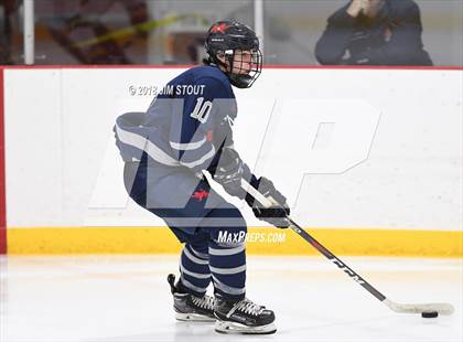 Thumbnail 1 in Kent vs. Trinity-Pawling (Avon Christmas Classic) photogallery.