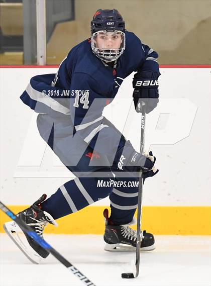 Thumbnail 1 in Kent vs. Trinity-Pawling (Avon Christmas Classic) photogallery.