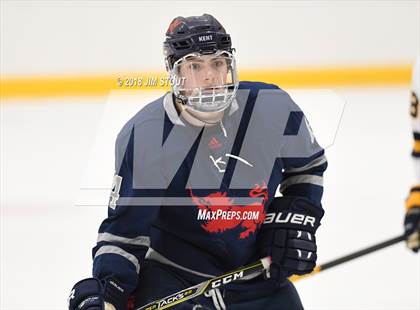 Thumbnail 3 in Kent vs. Trinity-Pawling (Avon Christmas Classic) photogallery.