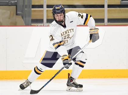 Thumbnail 3 in Kent vs. Trinity-Pawling (Avon Christmas Classic) photogallery.