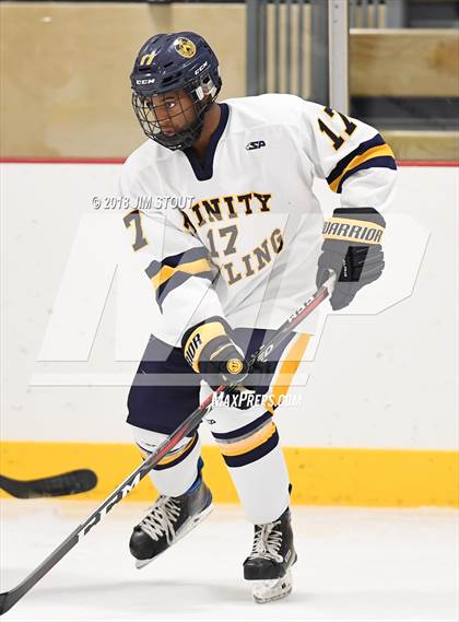 Thumbnail 1 in Kent vs. Trinity-Pawling (Avon Christmas Classic) photogallery.
