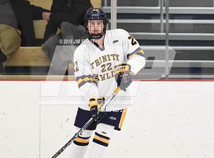 Thumbnail 1 in Kent vs. Trinity-Pawling (Avon Christmas Classic) photogallery.