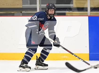 Thumbnail 3 in Kent vs. Trinity-Pawling (Avon Christmas Classic) photogallery.