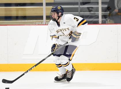 Thumbnail 2 in Kent vs. Trinity-Pawling (Avon Christmas Classic) photogallery.