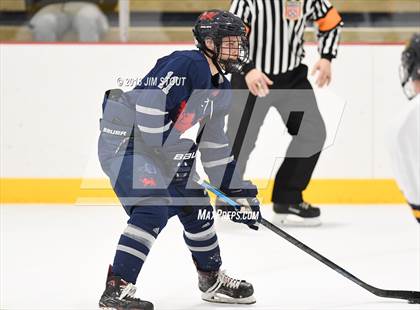 Thumbnail 3 in Kent vs. Trinity-Pawling (Avon Christmas Classic) photogallery.