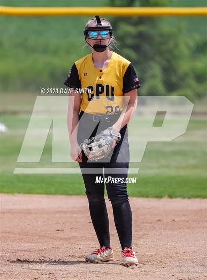 Thumbnail 1 in Center Point-Urbana vs Linn-Mar (Linn-Mar/Alburnett Invitational) photogallery.