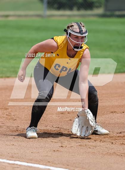 Thumbnail 1 in Center Point-Urbana vs Linn-Mar (Linn-Mar/Alburnett Invitational) photogallery.