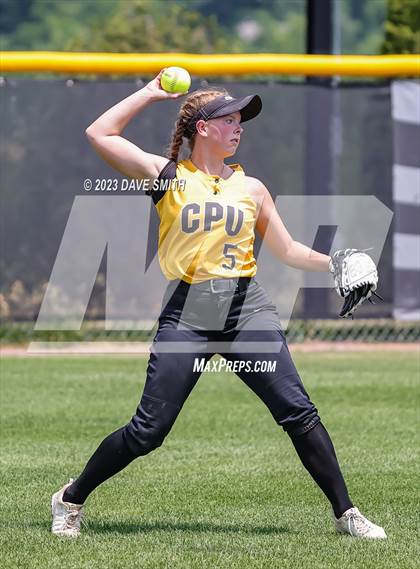 Thumbnail 2 in Center Point-Urbana vs Linn-Mar (Linn-Mar/Alburnett Invitational) photogallery.