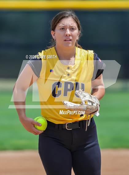 Thumbnail 1 in Center Point-Urbana vs Linn-Mar (Linn-Mar/Alburnett Invitational) photogallery.