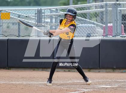 Thumbnail 3 in Center Point-Urbana vs Linn-Mar (Linn-Mar/Alburnett Invitational) photogallery.