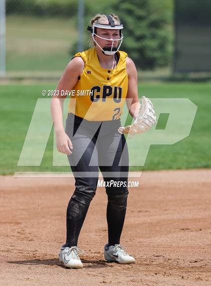 Thumbnail 3 in Center Point-Urbana vs Linn-Mar (Linn-Mar/Alburnett Invitational) photogallery.