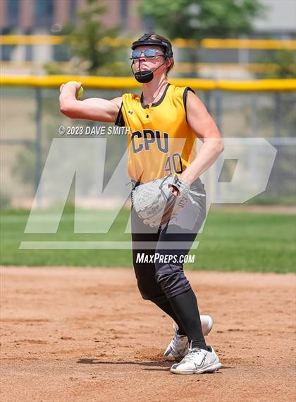 Thumbnail 2 in Center Point-Urbana vs Linn-Mar (Linn-Mar/Alburnett Invitational) photogallery.