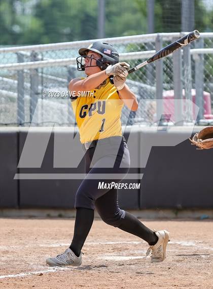 Thumbnail 1 in Center Point-Urbana vs Linn-Mar (Linn-Mar/Alburnett Invitational) photogallery.