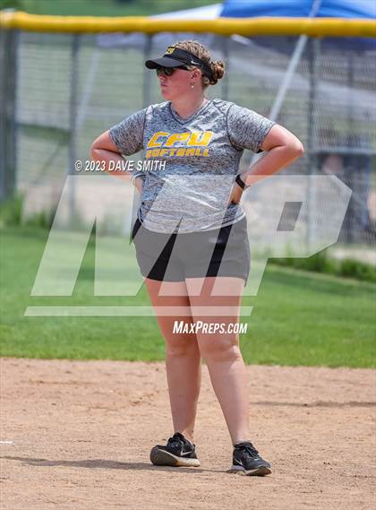 Thumbnail 3 in Center Point-Urbana vs Linn-Mar (Linn-Mar/Alburnett Invitational) photogallery.