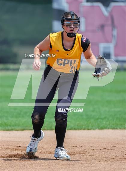 Thumbnail 1 in Center Point-Urbana vs Linn-Mar (Linn-Mar/Alburnett Invitational) photogallery.