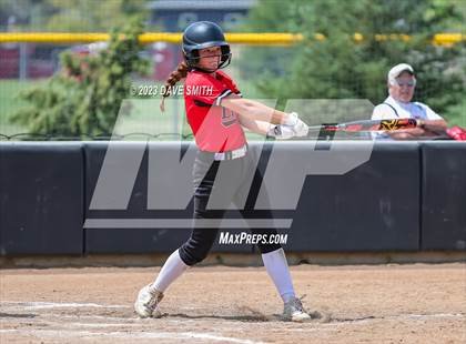 Thumbnail 2 in Center Point-Urbana vs Linn-Mar (Linn-Mar/Alburnett Invitational) photogallery.