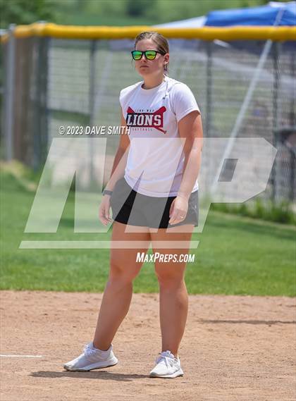 Thumbnail 3 in Center Point-Urbana vs Linn-Mar (Linn-Mar/Alburnett Invitational) photogallery.