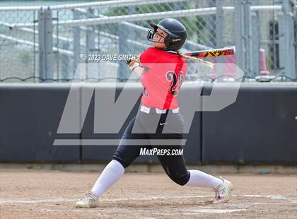Thumbnail 2 in Center Point-Urbana vs Linn-Mar (Linn-Mar/Alburnett Invitational) photogallery.