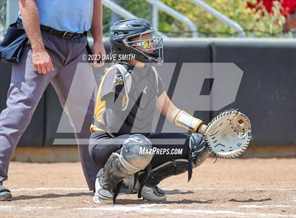 Thumbnail 1 in Center Point-Urbana vs Linn-Mar (Linn-Mar/Alburnett Invitational) photogallery.