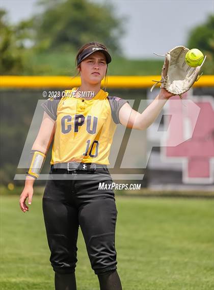 Thumbnail 3 in Center Point-Urbana vs Linn-Mar (Linn-Mar/Alburnett Invitational) photogallery.